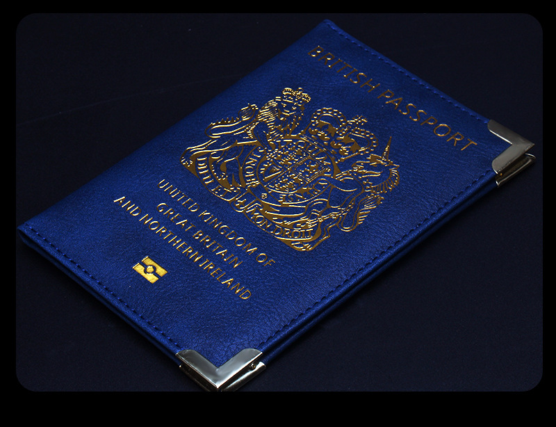 New British Copper Footed Pass - Leather Passport Cover 评论和价格