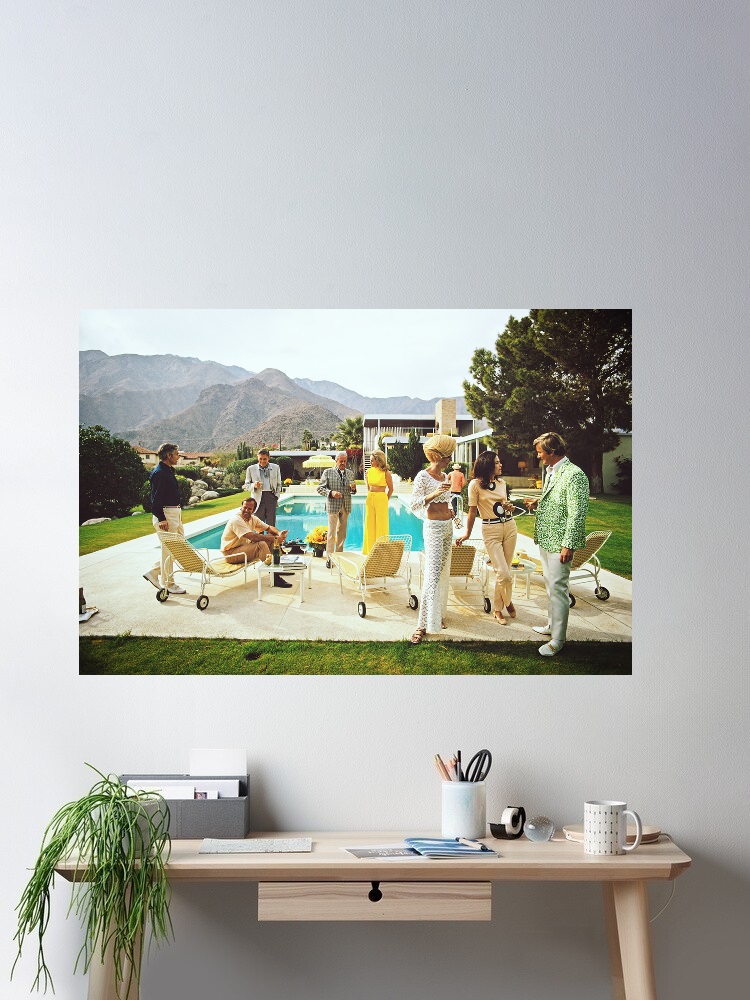 Retro Poolside Host Luxury Lif - Luxury Lifestyle Picture 评论和价格
