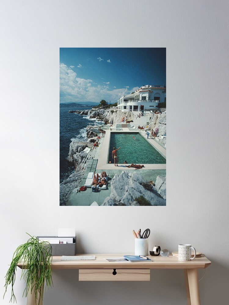 Retro Poolside Host Luxury Lif - Luxury Lifestyle Picture 评论和价格